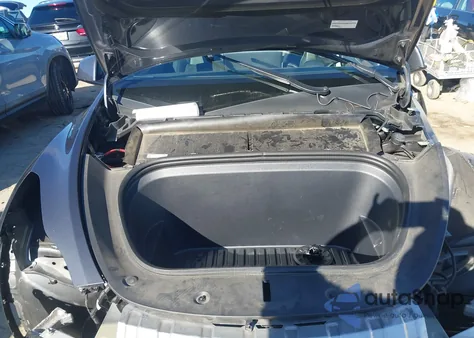 2022 Tesla Model Y Performance Dual Motor All-Wheel Drive from USA, damaged, VIN 7SAYGDEF6NF546719